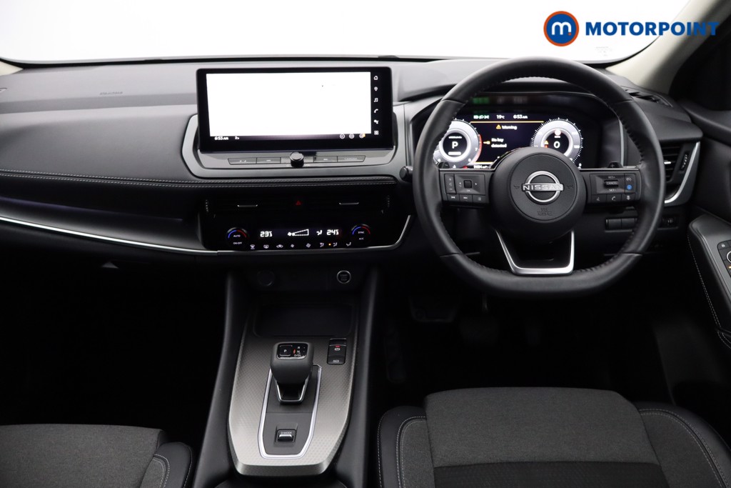 Nissan Qashqai N-Connecta Automatic Petrol SUV - Stock Number (1573547) - 1st supplementary image