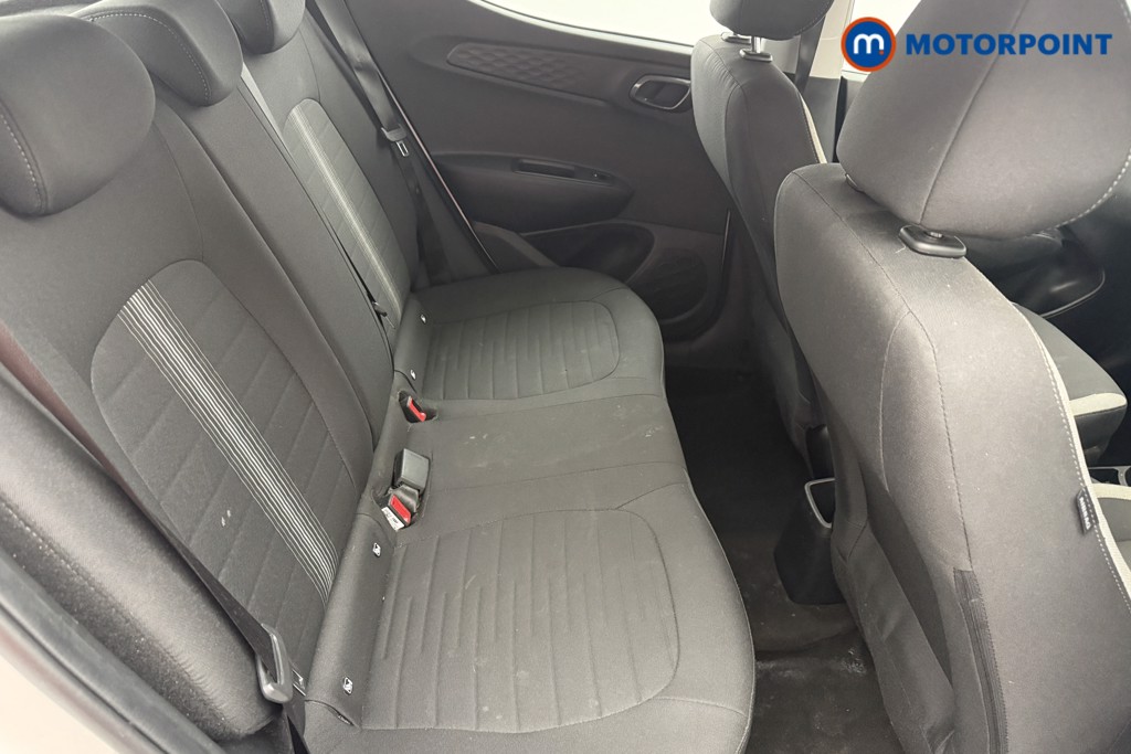 Hyundai I10 Advance Automatic Petrol Hatchback - Stock Number (1573860) - 22nd supplementary image