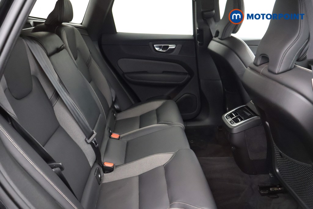 Volvo Xc60 R Design Pro Automatic Diesel SUV - Stock Number (1574120) - 12th supplementary image