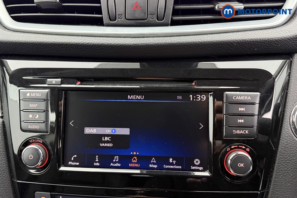Nissan Qashqai N-Motion Manual Petrol SUV - Stock Number (1574287) - 8th supplementary image
