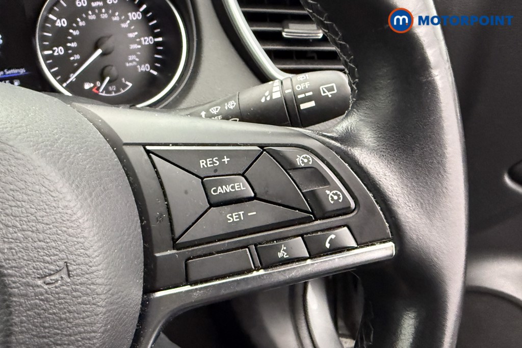 Nissan Qashqai N-Motion Manual Petrol SUV - Stock Number (1574287) - 12th supplementary image