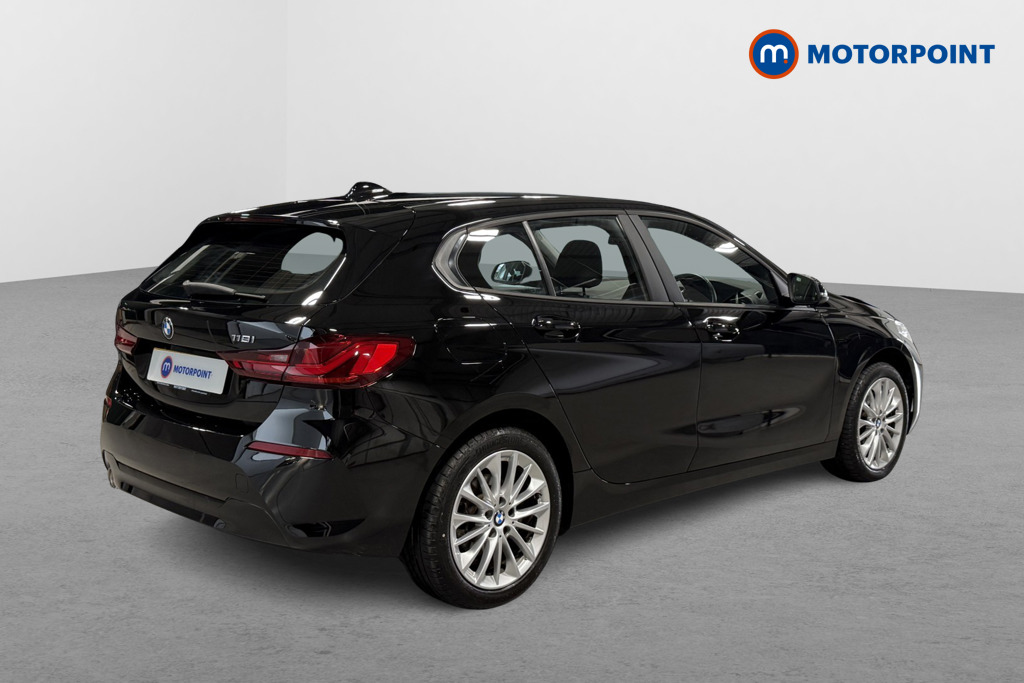 BMW 1 Series SE Automatic Petrol Hatchback - Stock Number (1574311) - Drivers side rear corner