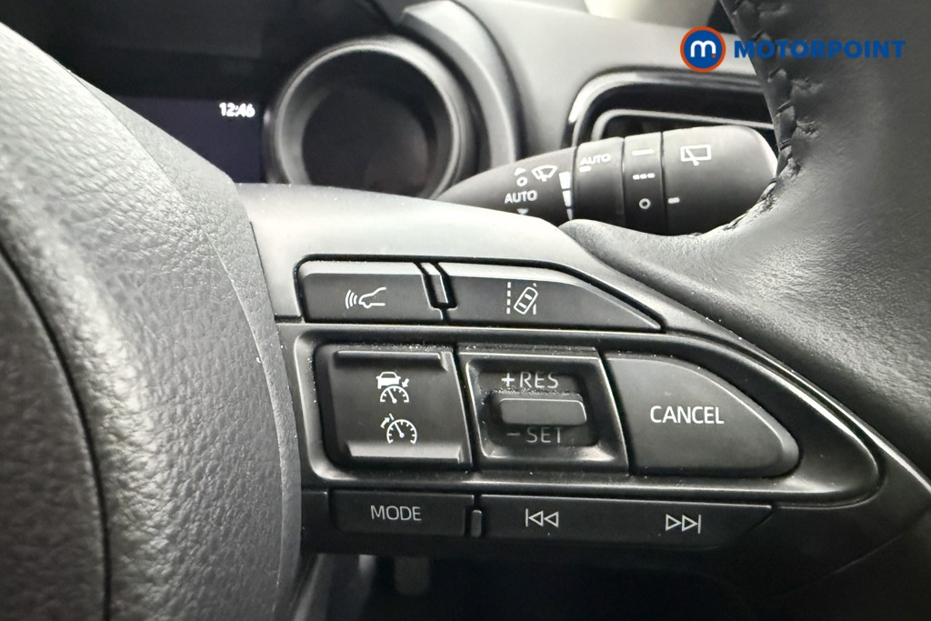Toyota Yaris Design Automatic Petrol-Electric Hybrid Hatchback - Stock Number (1574473) - 14th supplementary image