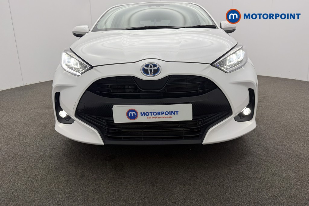 Toyota Yaris Design Automatic Petrol-Electric Hybrid Hatchback - Stock Number (1574473) - 20th supplementary image