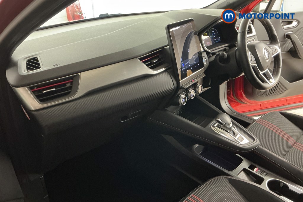 Renault Captur R.S. Line Automatic Petrol-Electric Hybrid SUV - Stock Number (1574600) - 8th supplementary image