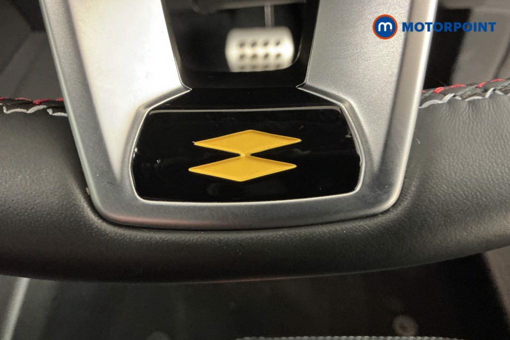 Renault Captur R.S. Line Automatic Petrol-Electric Hybrid SUV - Stock Number (1574600) - 20th supplementary image