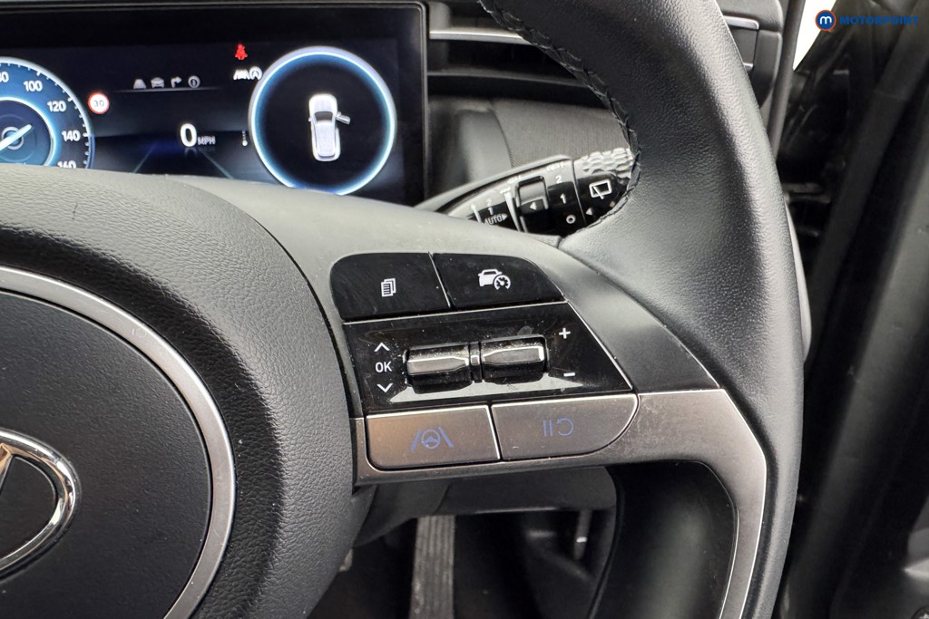 Hyundai Tucson Premium Manual Petrol SUV - Stock Number (1574602) - 13th supplementary image