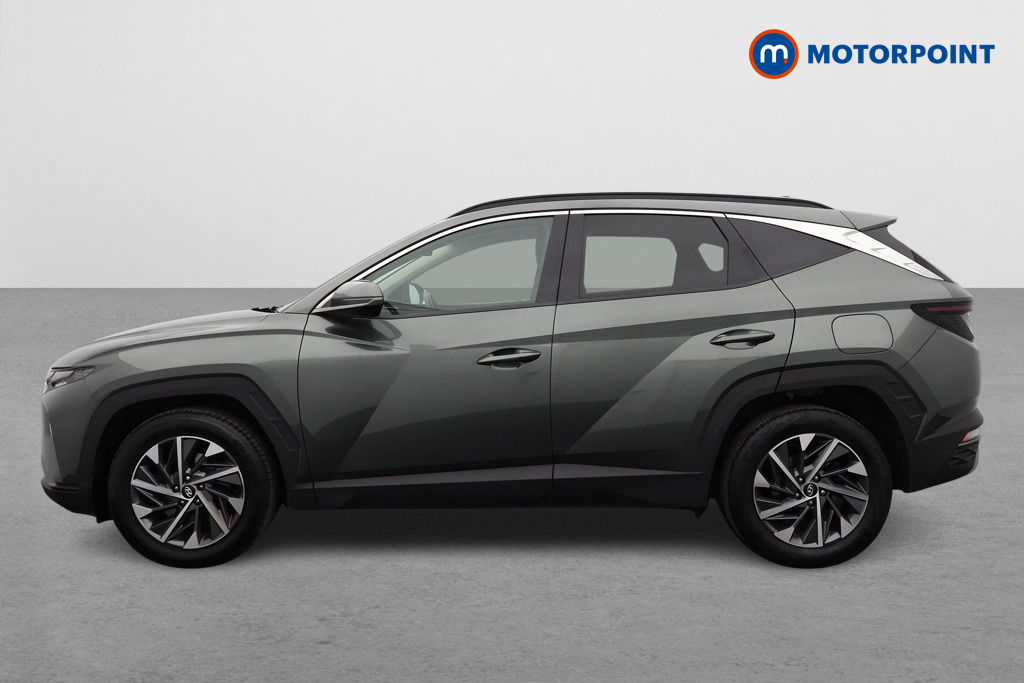 Hyundai Tucson Premium Manual Petrol SUV - Stock Number (1574602) - Passenger side