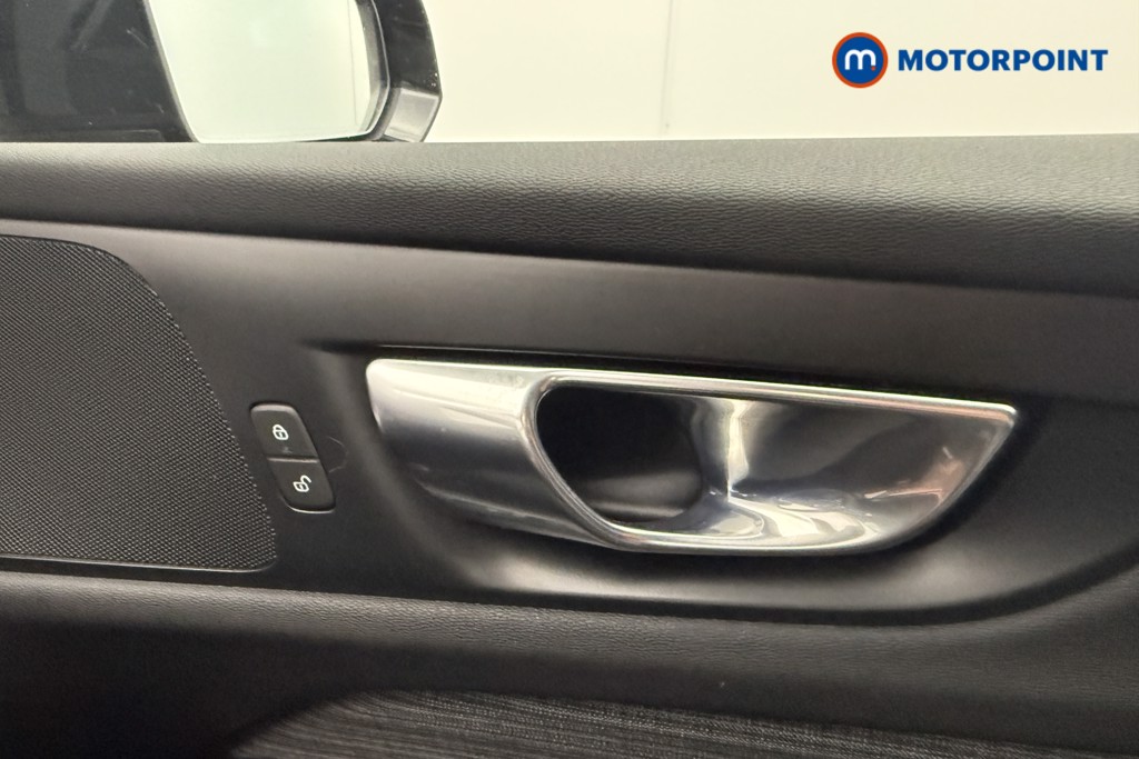 Volvo V60 Core Automatic Petrol Estate - Stock Number (1574722) - 12th supplementary image