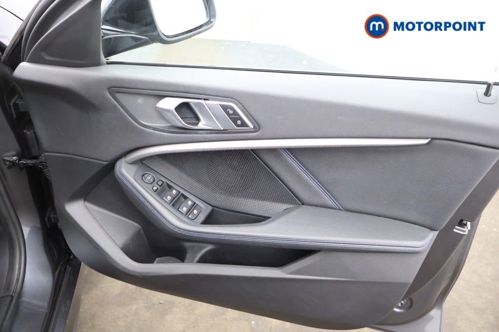 BMW 1 Series M Sport Manual Diesel Hatchback - Stock Number (1575241) - 9th supplementary image