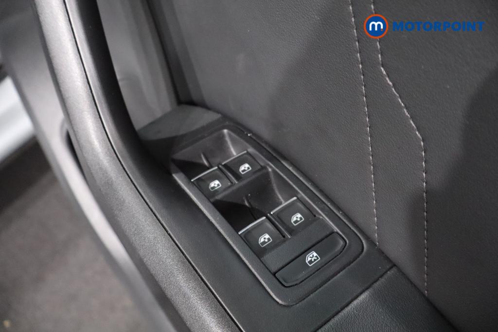 Seat Ateca Xperience Automatic Petrol SUV - Stock Number (1575284) - 11th supplementary image