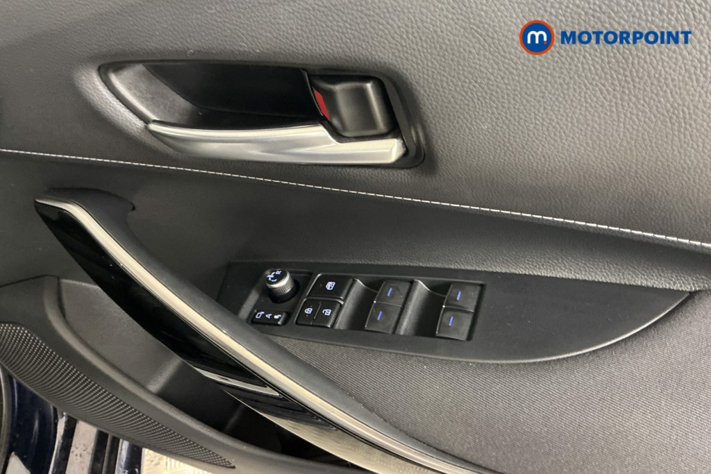 Toyota Corolla Gr Sport Automatic Petrol-Electric Hybrid Hatchback - Stock Number (1575366) - 24th supplementary image