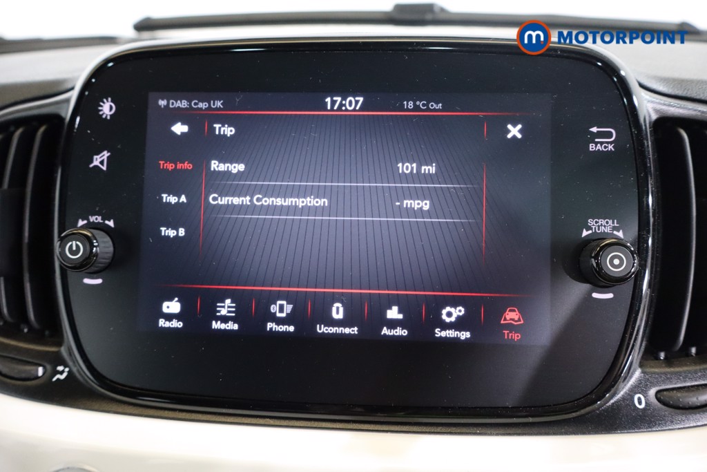 Fiat 500 TOP Manual Petrol-Electric Hybrid Hatchback - Stock Number (1575368) - 10th supplementary image