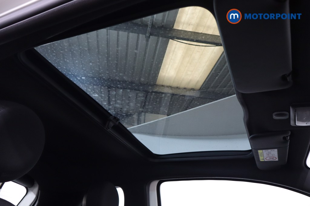 Fiat 500 TOP Manual Petrol-Electric Hybrid Hatchback - Stock Number (1575368) - 24th supplementary image