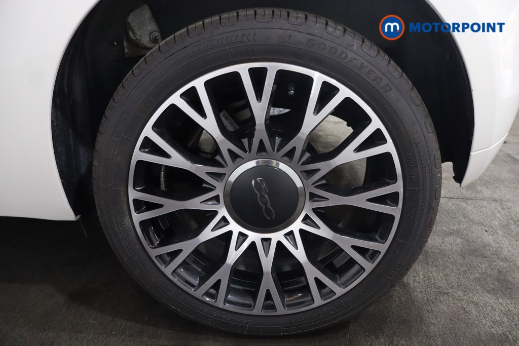 Fiat 500 TOP Manual Petrol-Electric Hybrid Hatchback - Stock Number (1575368) - 29th supplementary image