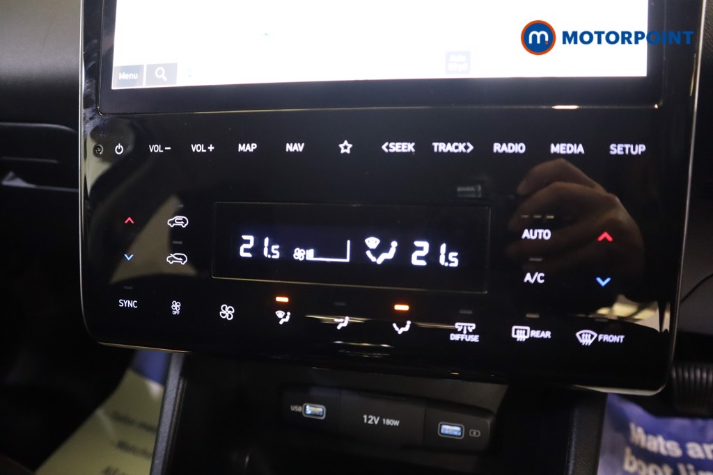 Hyundai Tucson Se Connect Manual Petrol SUV - Stock Number (1575400) - 5th supplementary image