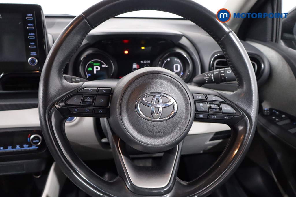 Toyota Yaris Excel Automatic Petrol-Electric Hybrid Hatchback - Stock Number (1575431) - 6th supplementary image