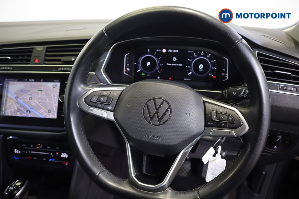Volkswagen Tiguan Life Automatic Petrol Plug-In Hybrid SUV - Stock Number (1575432) - 3rd supplementary image