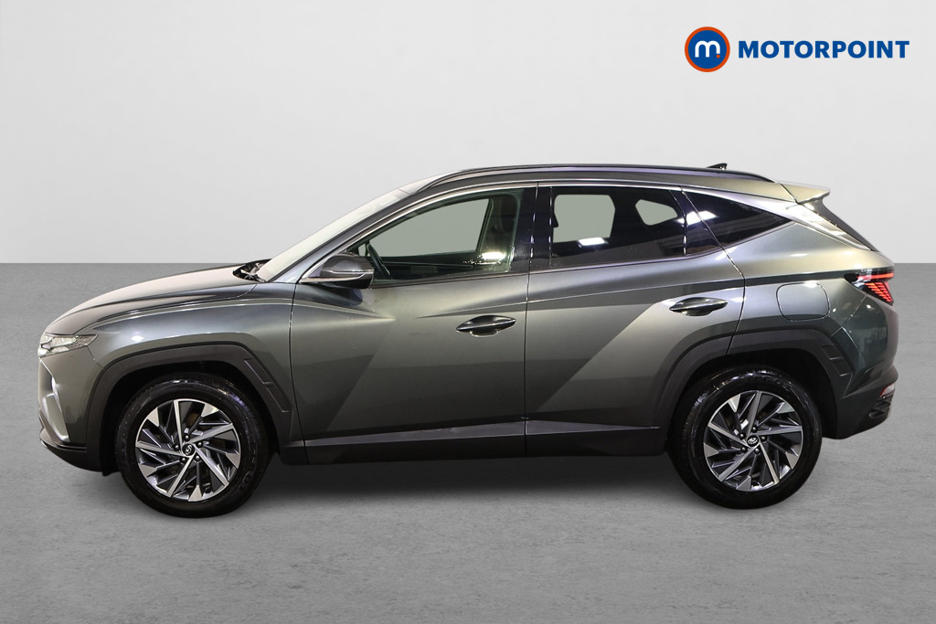 Hyundai Tucson Premium Manual Petrol SUV - Stock Number (1575529) - Passenger side