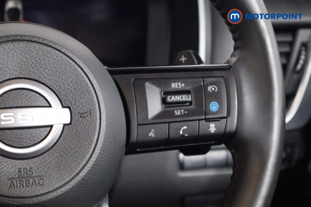 Nissan Qashqai N-Connecta Automatic Petrol SUV - Stock Number (1575555) - 8th supplementary image