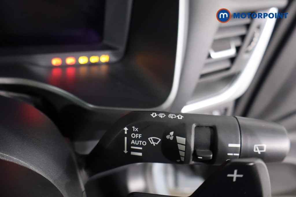 Nissan Qashqai N-Connecta Automatic Petrol SUV - Stock Number (1575555) - 21st supplementary image