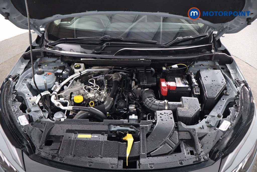 Nissan Qashqai N-Connecta Automatic Petrol SUV - Stock Number (1575555) - 33rd supplementary image