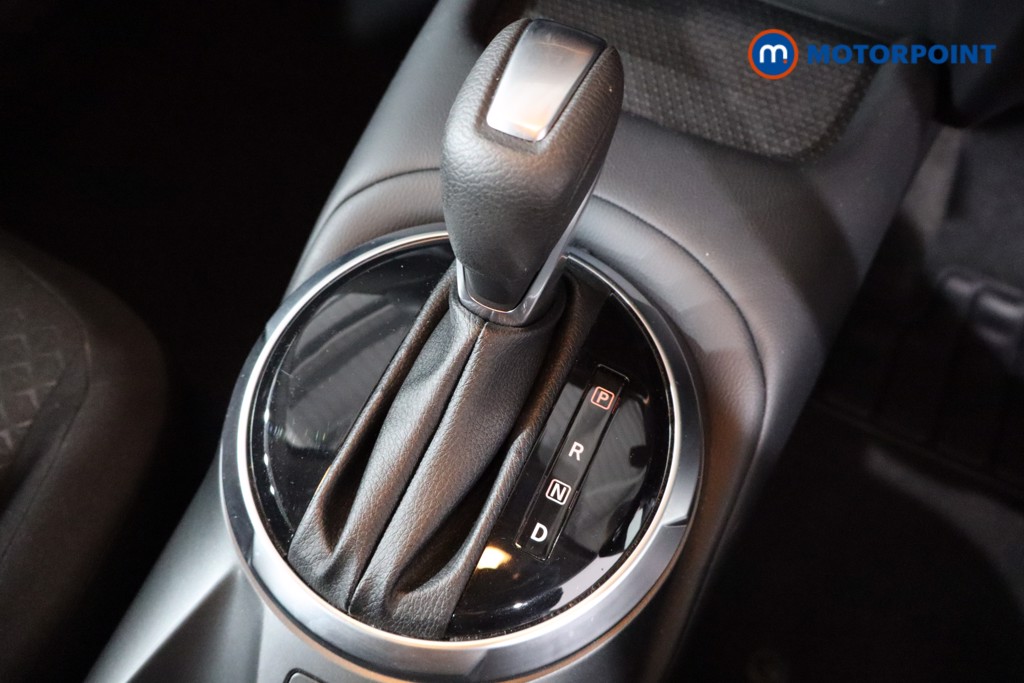 Nissan Juke Acenta Premium Automatic Petrol SUV - Stock Number (1575557) - 14th supplementary image