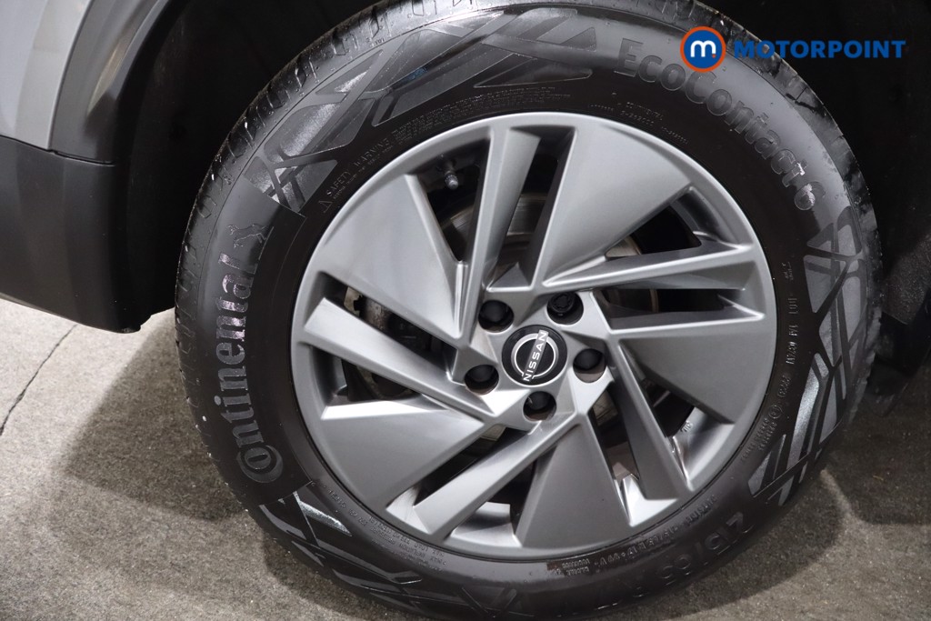 Nissan Qashqai Acenta Premium Manual Petrol SUV - Stock Number (1575568) - 9th supplementary image