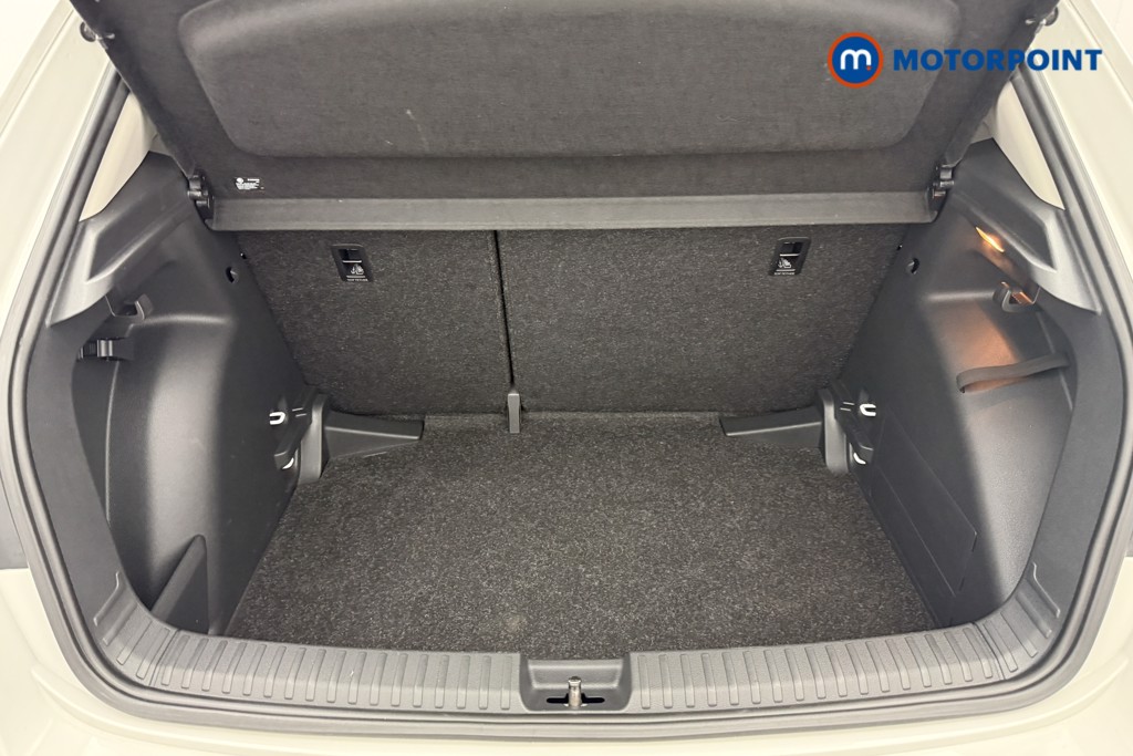 Skoda Fabia Colour Edition Manual Petrol Hatchback - Stock Number (1575680) - 27th supplementary image