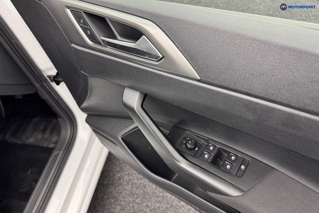 Volkswagen Polo Match Manual Petrol Hatchback - Stock Number (1576006) - 17th supplementary image