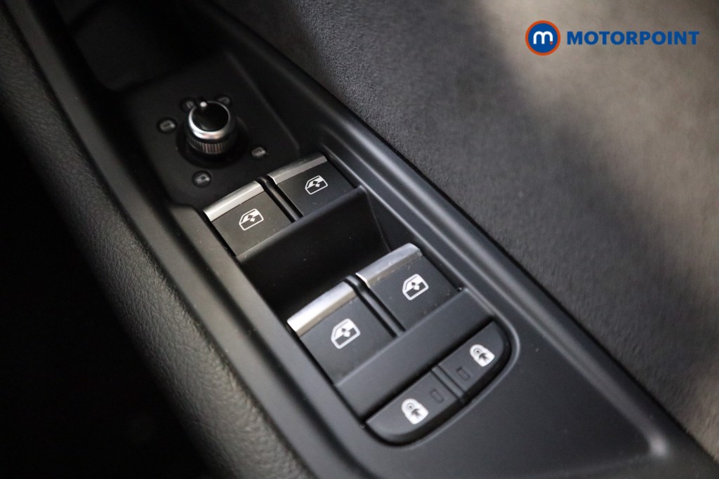 Audi A4 Black Edition Automatic Petrol Estate - Stock Number (1576089) - 6th supplementary image