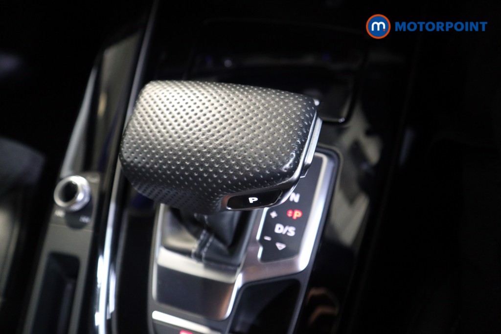 Audi A4 Black Edition Automatic Petrol Estate - Stock Number (1576089) - 8th supplementary image