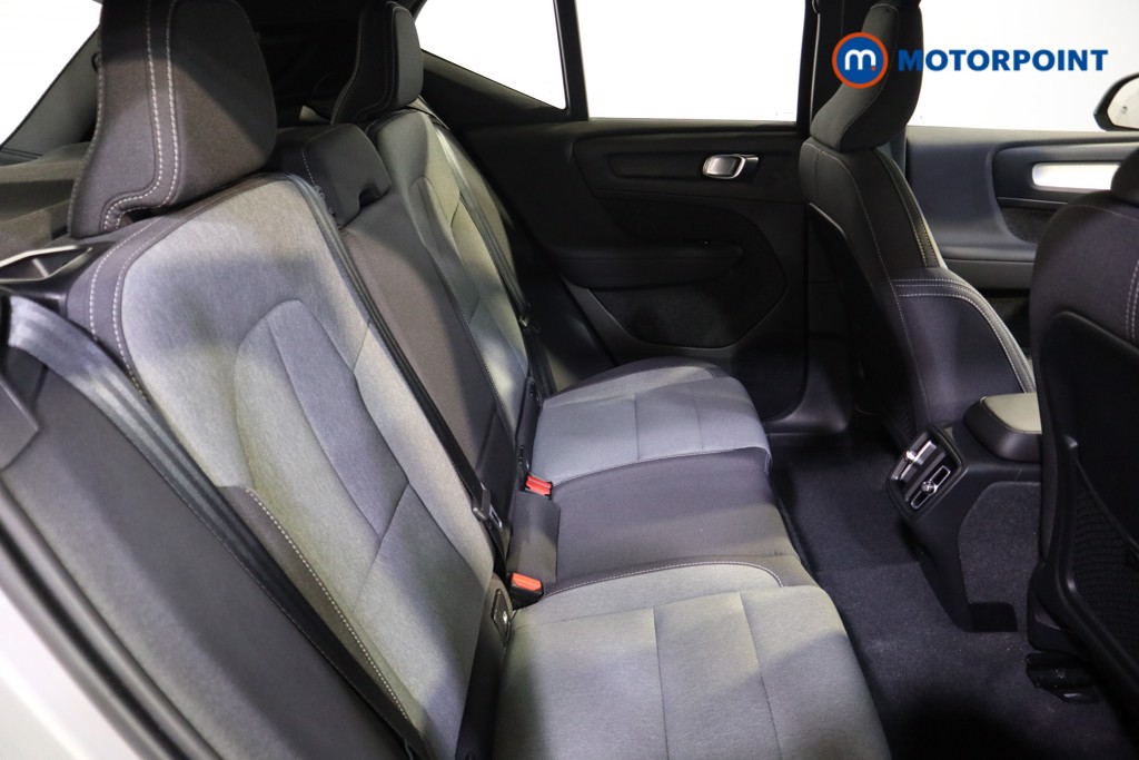 Volvo Xc40 Core Automatic Petrol SUV - Stock Number (1576096) - 11th supplementary image