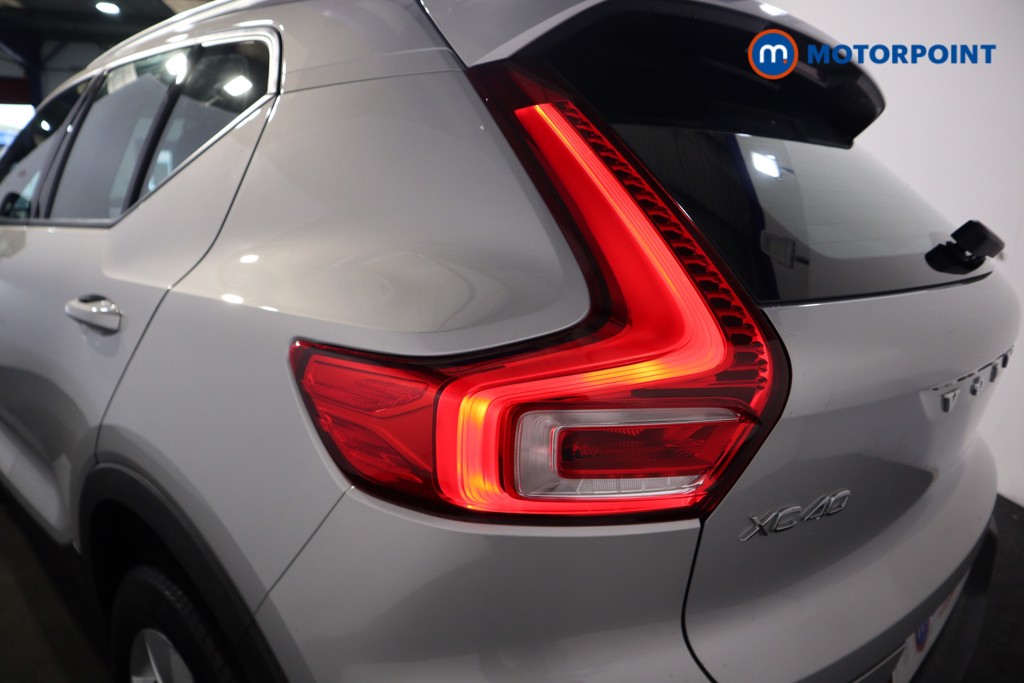 Volvo Xc40 Core Automatic Petrol SUV - Stock Number (1576096) - 19th supplementary image