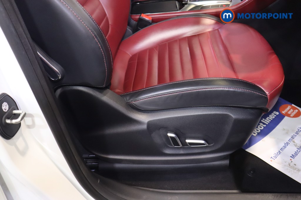 Mg Motor Uk HS Exclusive Manual Petrol SUV - Stock Number (1576104) - 12th supplementary image