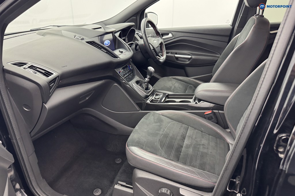 Ford Kuga St-Line Manual Diesel SUV - Stock Number (1576164) - 9th supplementary image