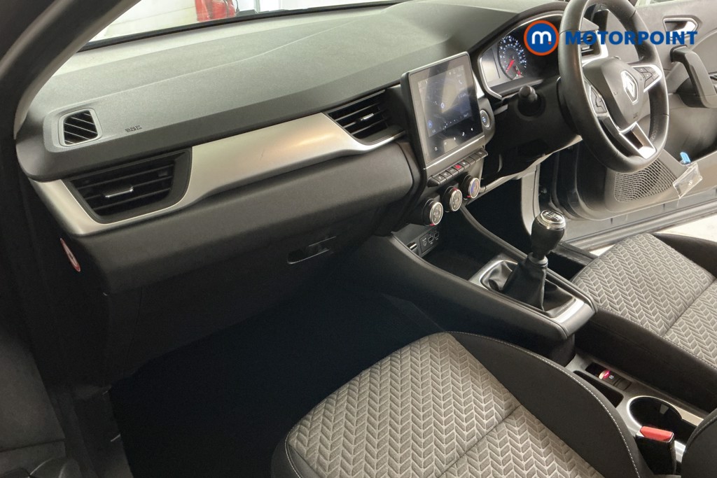 Renault Captur Se Limited Manual Petrol SUV - Stock Number (1576205) - 8th supplementary image