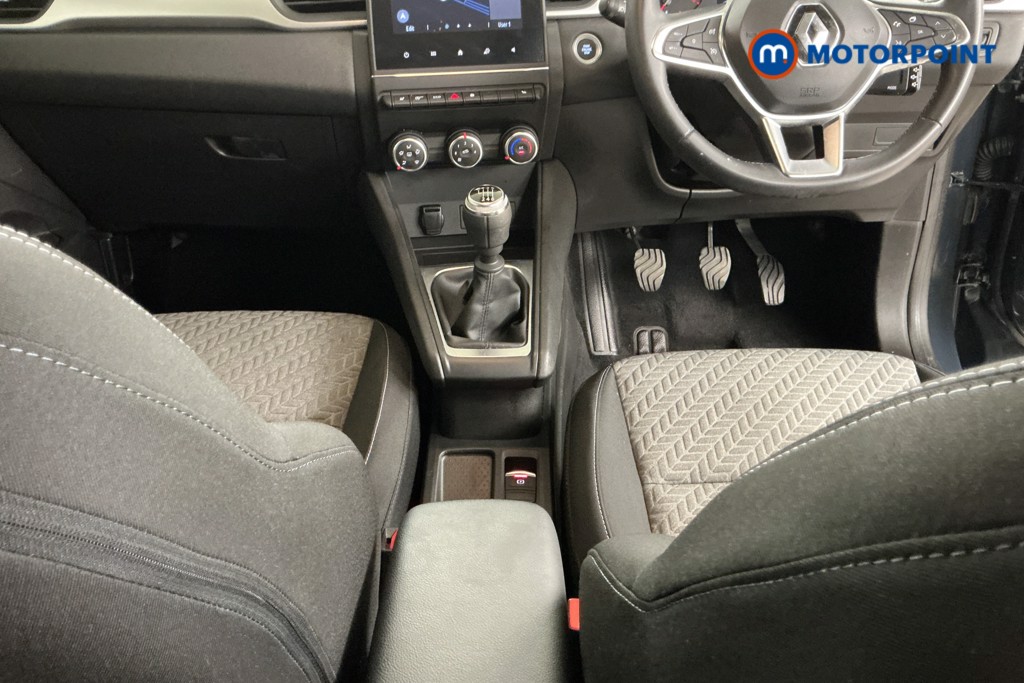 Renault Captur Se Limited Manual Petrol SUV - Stock Number (1576205) - 10th supplementary image