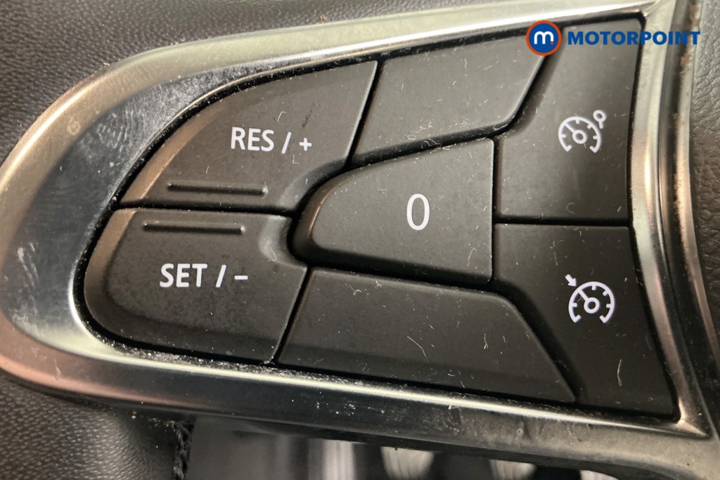 Renault Captur Se Limited Manual Petrol SUV - Stock Number (1576205) - 17th supplementary image