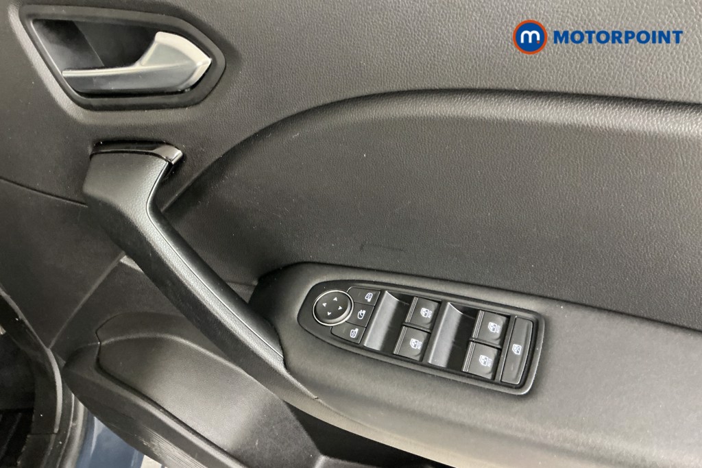 Renault Captur Se Limited Manual Petrol SUV - Stock Number (1576205) - 22nd supplementary image