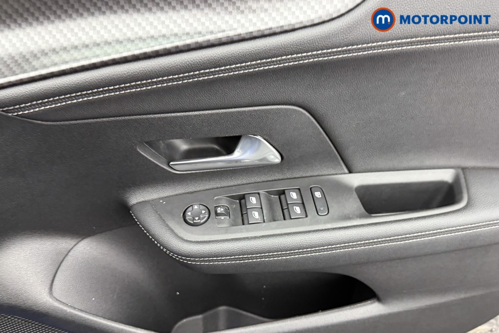 Vauxhall Mokka Ultimate Automatic Electric SUV - Stock Number (1576225) - 17th supplementary image