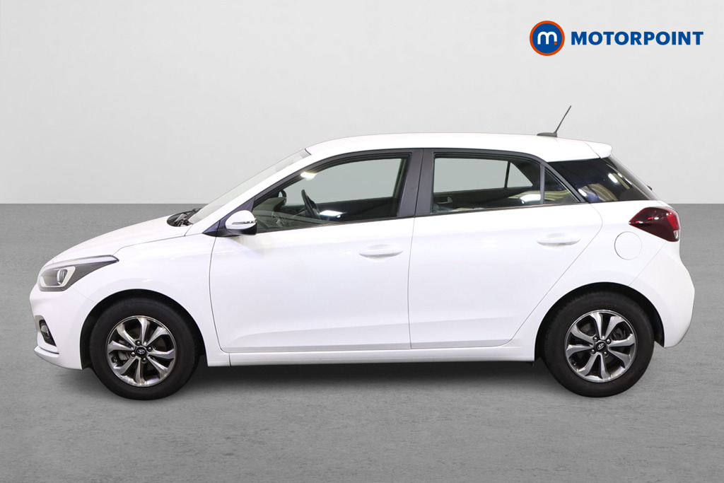 Hyundai I20 SE Manual Petrol Hatchback - Stock Number (1576309) - Passenger side