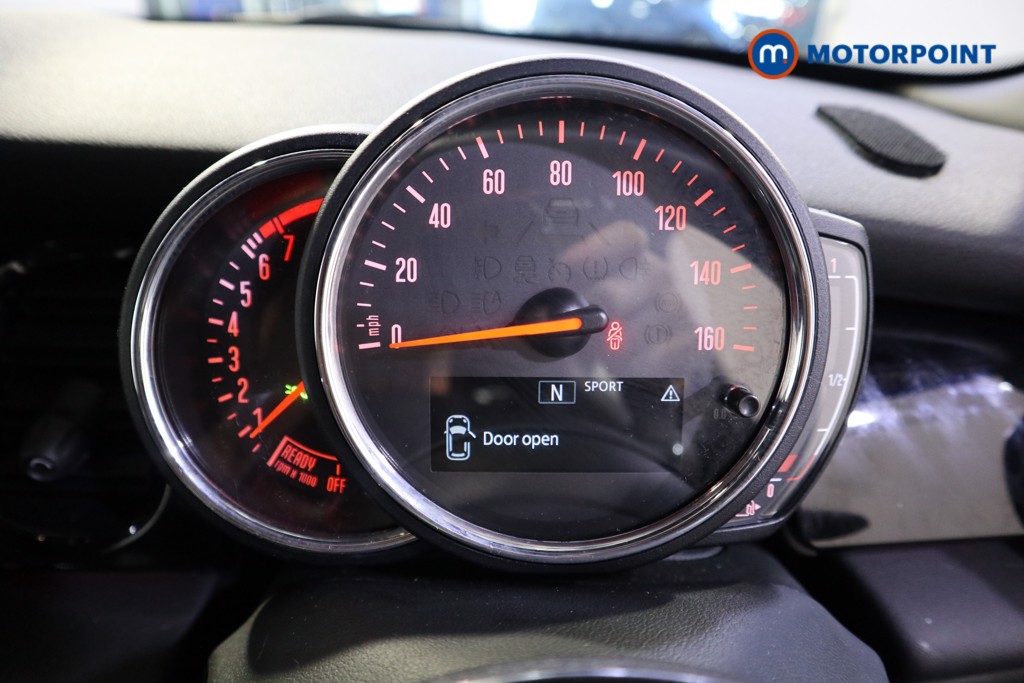 Mini Hatchback Cooper Sport Manual Petrol Hatchback - Stock Number (1576566) - 5th supplementary image