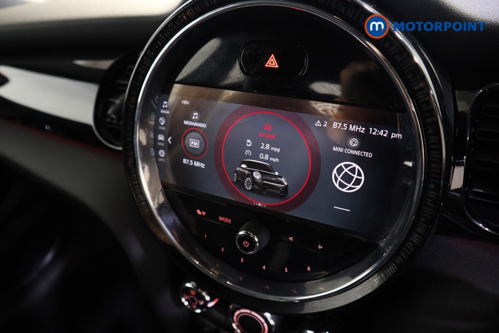 Mini Hatchback Cooper Sport Manual Petrol Hatchback - Stock Number (1576566) - 6th supplementary image