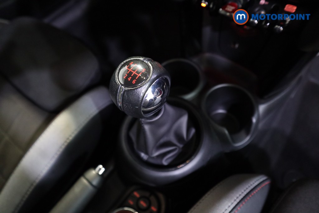 Mini Hatchback Cooper Sport Manual Petrol Hatchback - Stock Number (1576566) - 9th supplementary image
