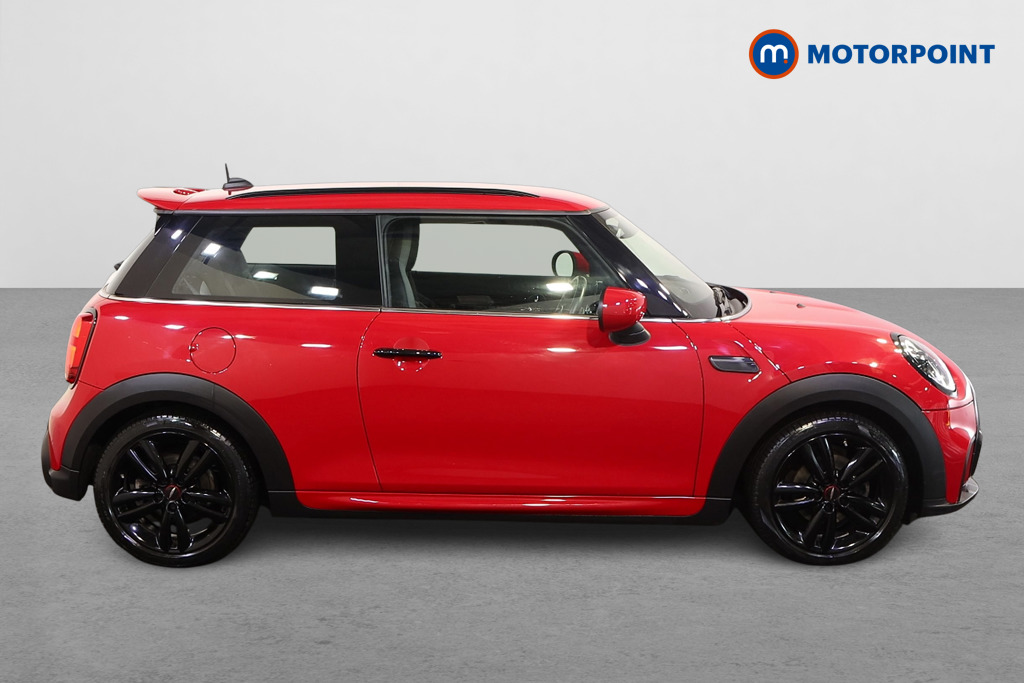 Mini Hatchback Cooper Sport Manual Petrol Hatchback - Stock Number (1576566) - Drivers side