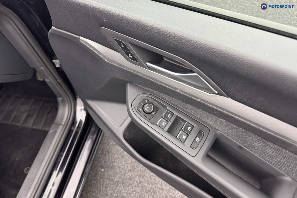 Volkswagen Golf Life Manual Petrol Hatchback - Stock Number (1576611) - 17th supplementary image