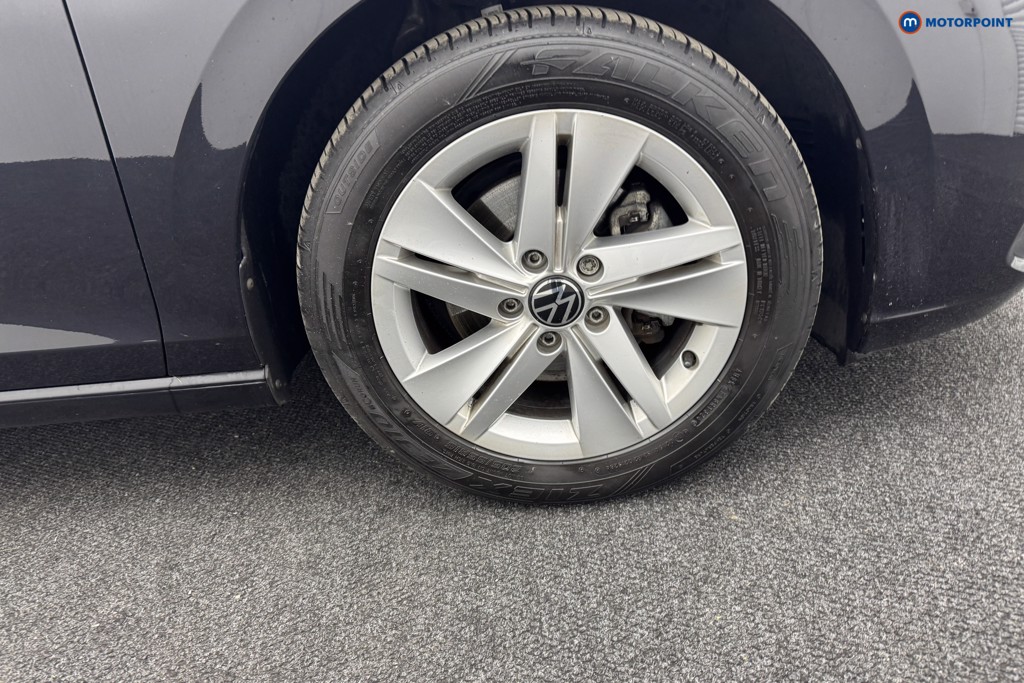 Volkswagen Golf Life Manual Petrol Hatchback - Stock Number (1576611) - 28th supplementary image