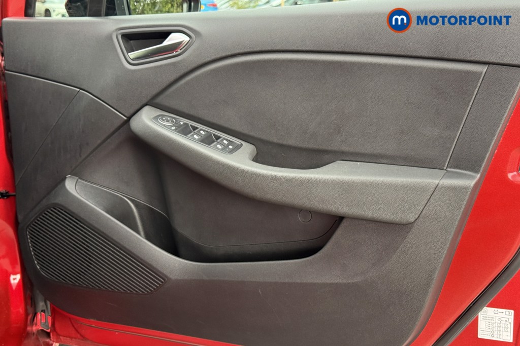 Renault Clio Evolution Manual Petrol Hatchback - Stock Number (1576877) - 11th supplementary image