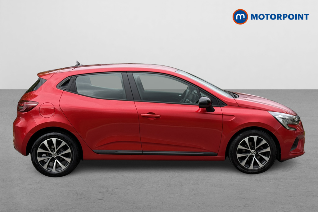 Renault Clio Evolution Manual Petrol Hatchback - Stock Number (1576877) - Drivers side